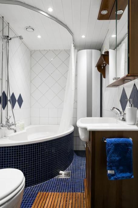 Upea Remontoitu Huoneisto Naantalin Sydaemessae Apartment ภายนอก รูปภาพ