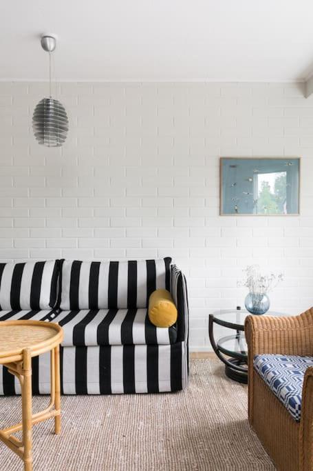 Upea Remontoitu Huoneisto Naantalin Sydaemessae Apartment ภายนอก รูปภาพ